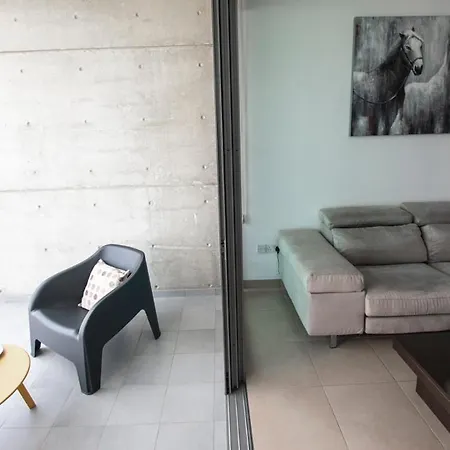 Glabur - The Elite - Exceptional Floor City, Welcomes U!!! *